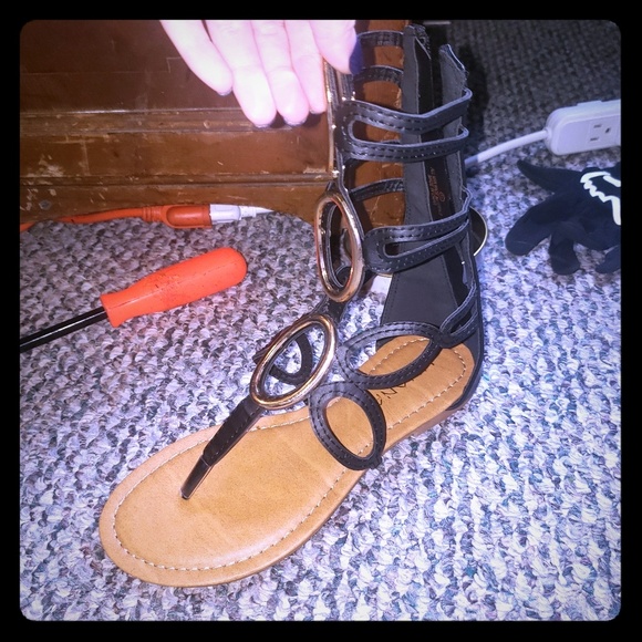 liliana gladiator sandals